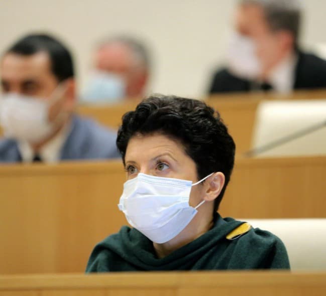 Frontnews image description