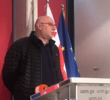 Frontnews image description