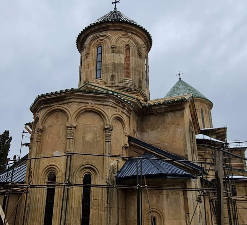 Frontnews image description