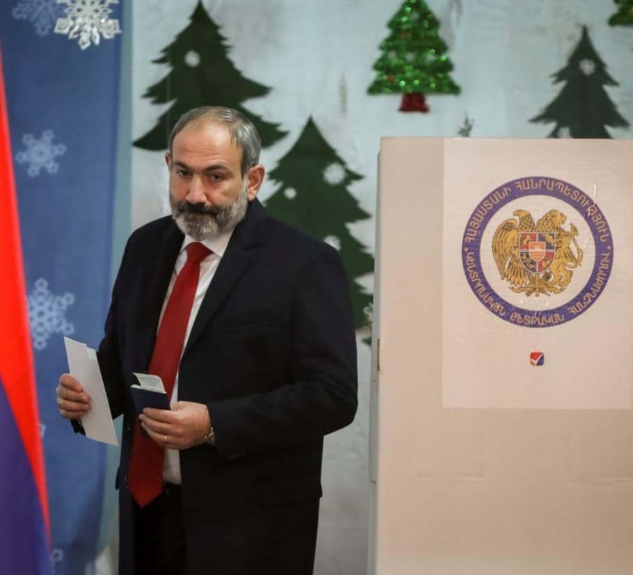 The General Staff of Armenia demands that Pashinyan resign – the prime minister called it an attempted coup