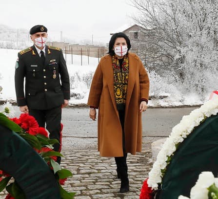 Frontnews image description