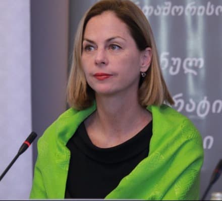 “საქართველოს მთავრობის ქმედება და დემოკრატიული კრიზისი, კრემლისთვის უზარმაზარი საჩუქარია”