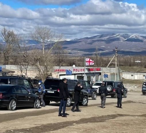 The President of the European Council arrived at the occupation line