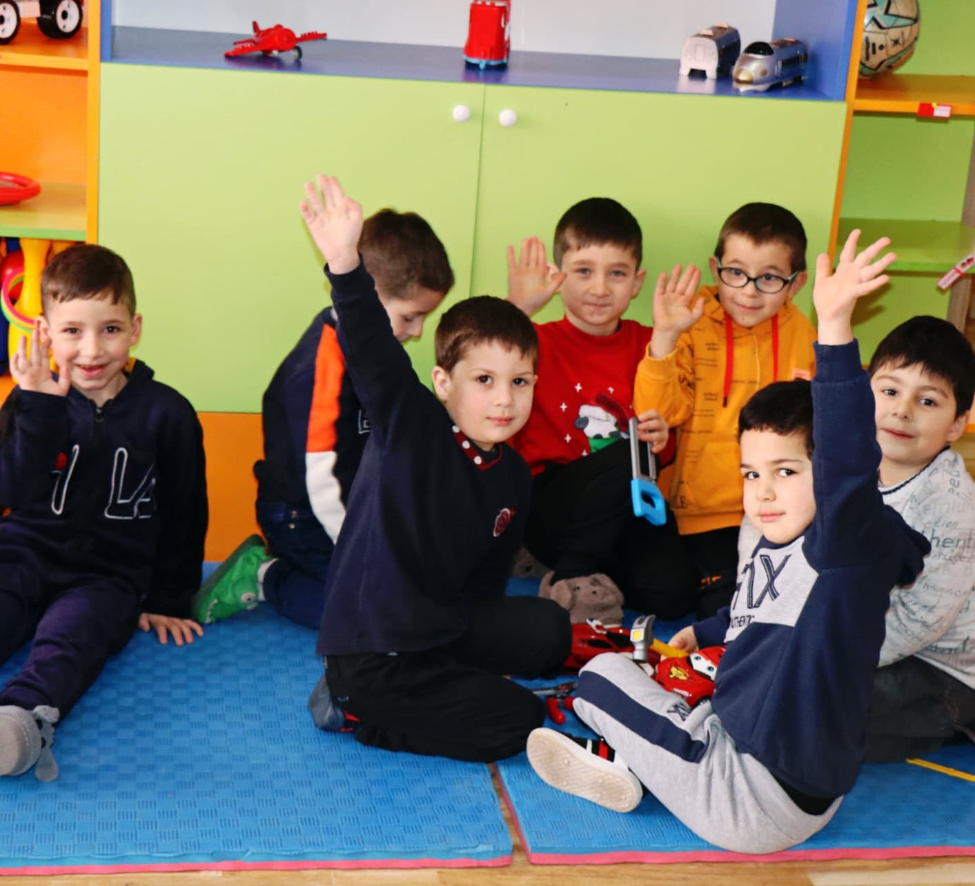 Frontnews image description