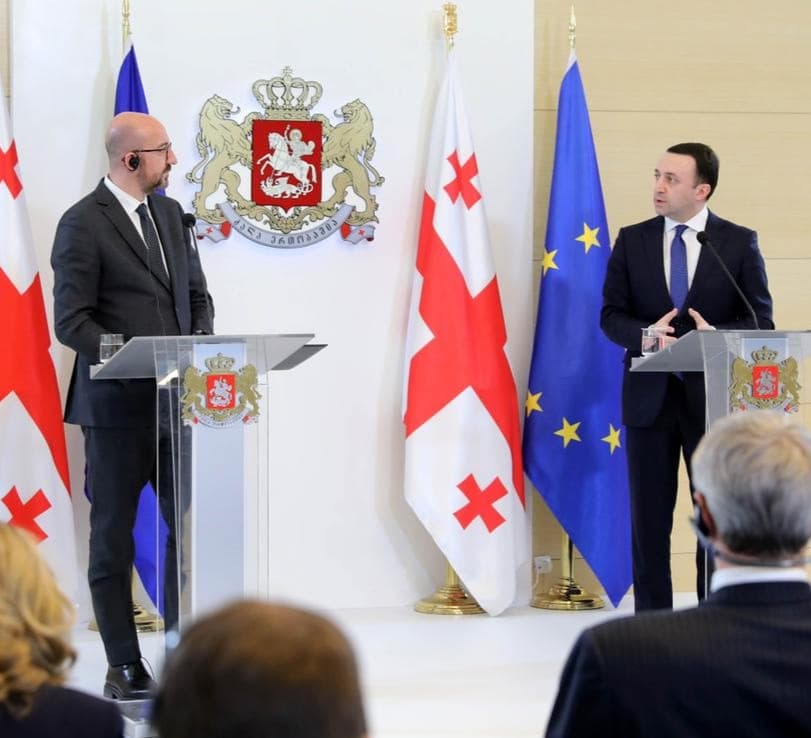 Frontnews image description