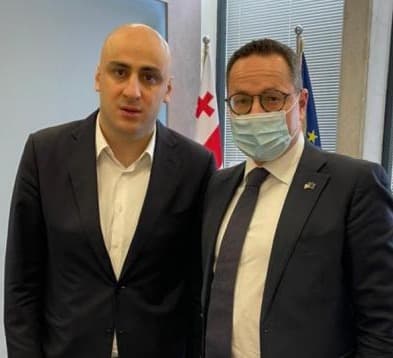 “მივიღე ყველაზე მნიშვნელოვანი სიტყვები პირდაპირ თბილისის ციხიდან, ივანიშვილის მმართველობის პატიმრის, ნიკა მელიას სიტყვები”