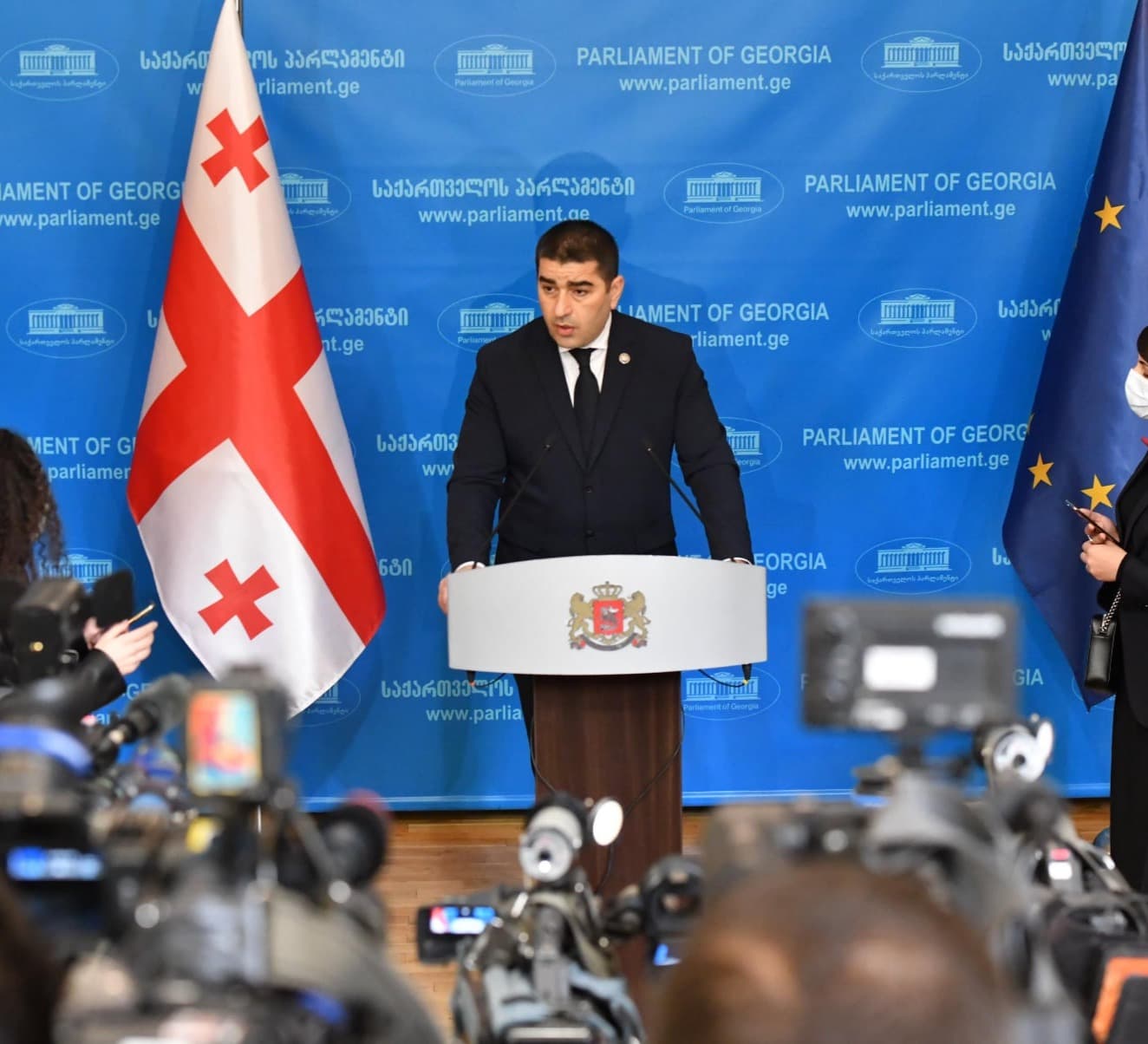 Frontnews image description