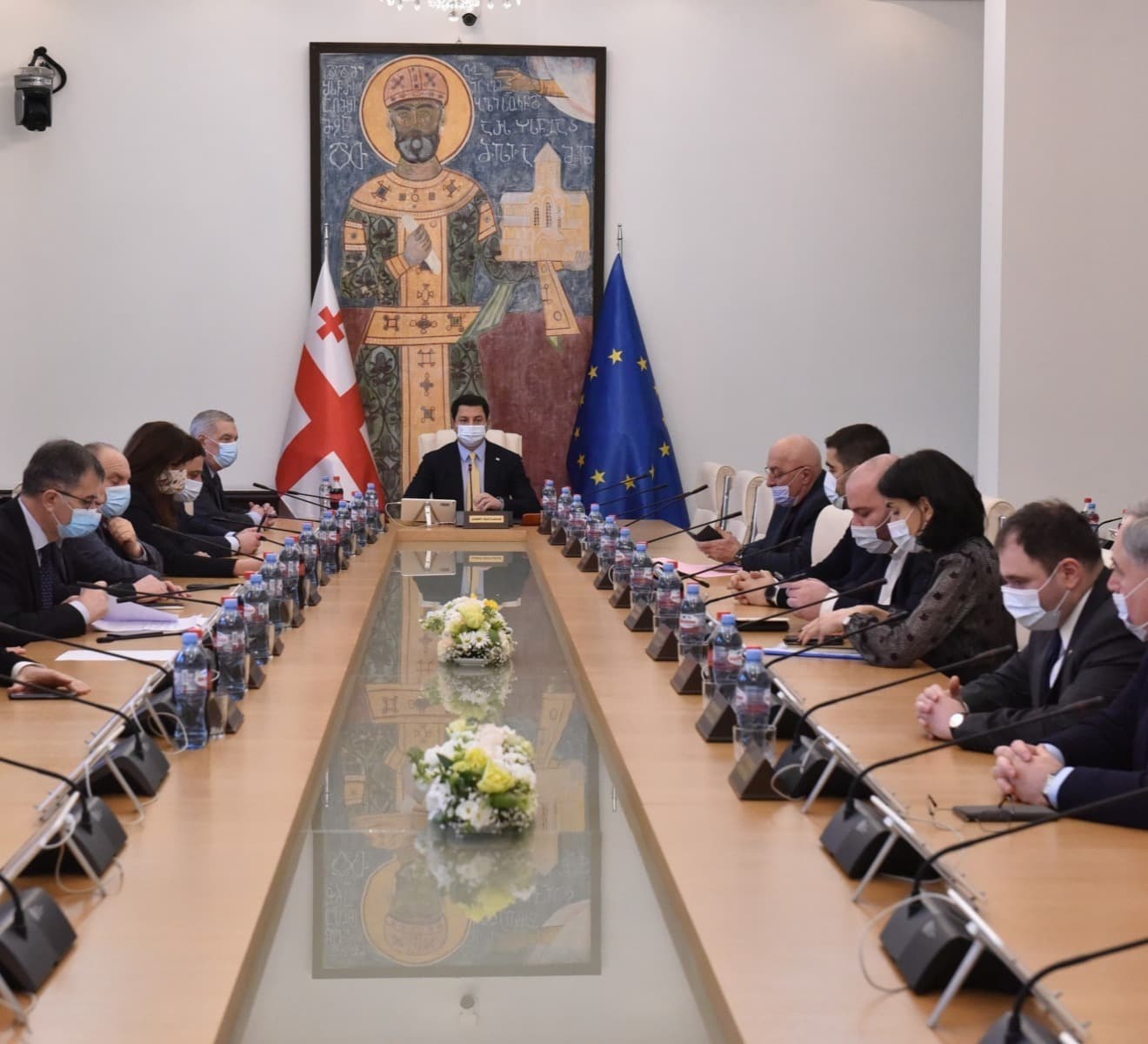 Frontnews image description