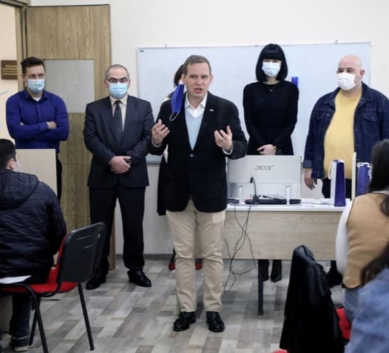 The first stage of the essay competition organized by the University and the Embassy of France is held at the “European University”