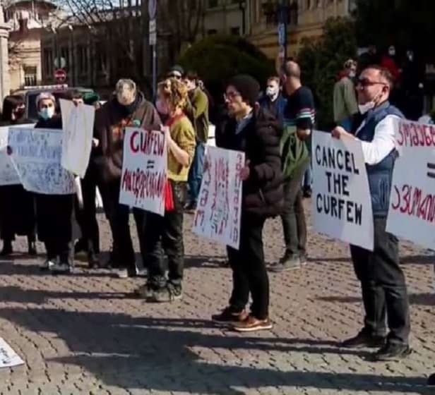 Frontnews image description