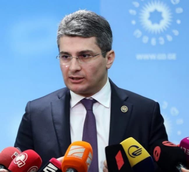 “გვაქვს გარკვეული ინფორმაცია, რომ უახლოეს დღეებში ოპოზიციის წარმომადგენლები კომპრომისულ ნაბიჯს გადადგამენ”