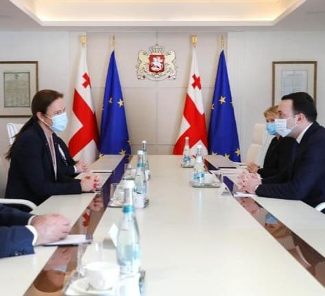 Frontnews image description