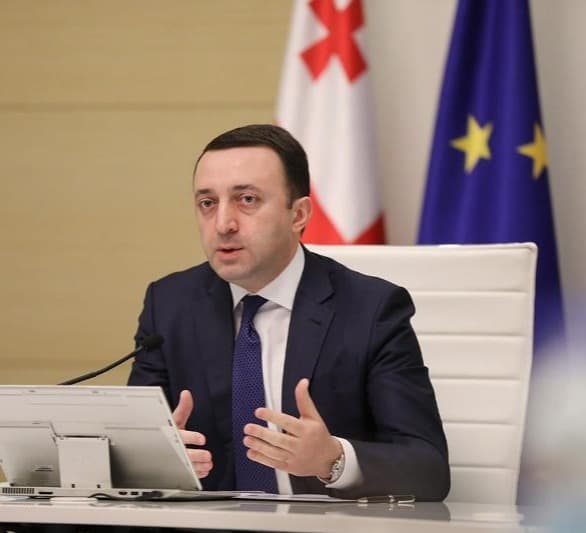 “როცა გამოიკვეთა კონტურები შეთანხმების მიღწევის, მაშინ იქნა გამოყენებული ეს უბინძურესი პროვოკაცია და სიყალბე, ფაბრიკაცია”