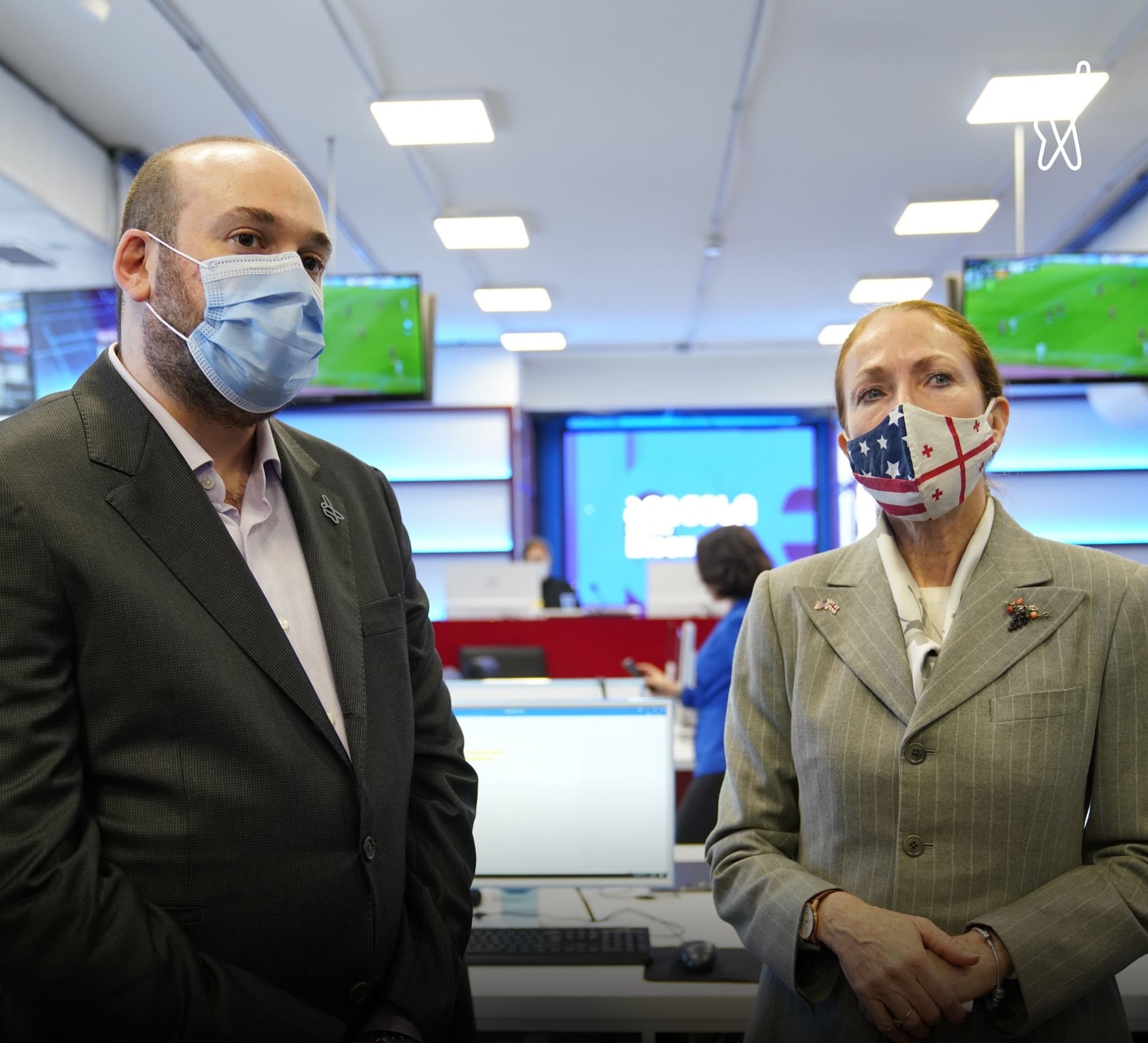 Frontnews image description