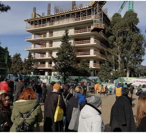 Frontnews image description