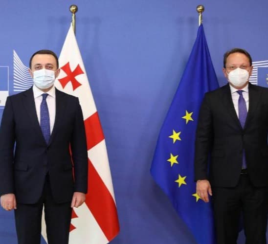 Frontnews image description