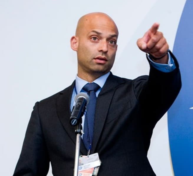 Frontnews image description