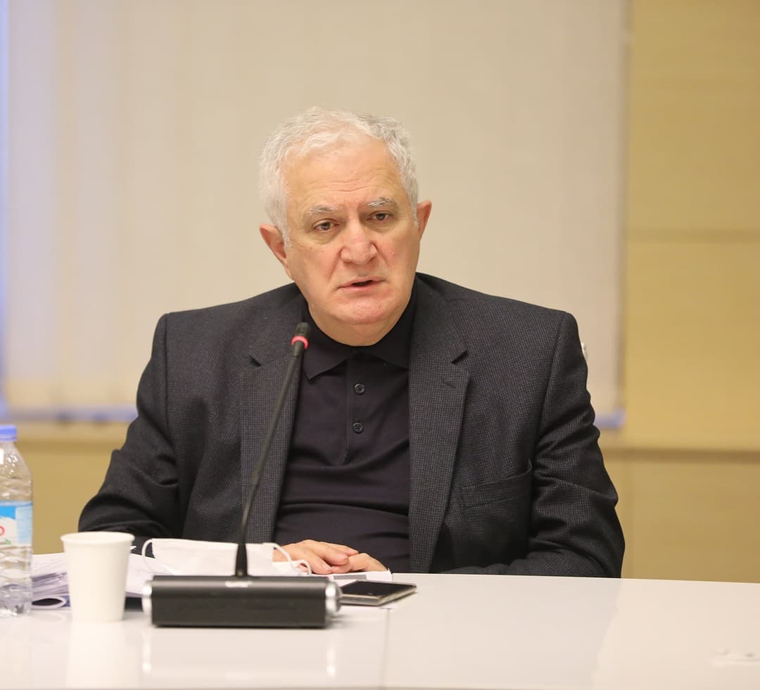 “ჩინური ვაქცინის გარკვეული დოზების შემოტანასთან დაკავშირებით მოლაპარაკება დასრულდა”