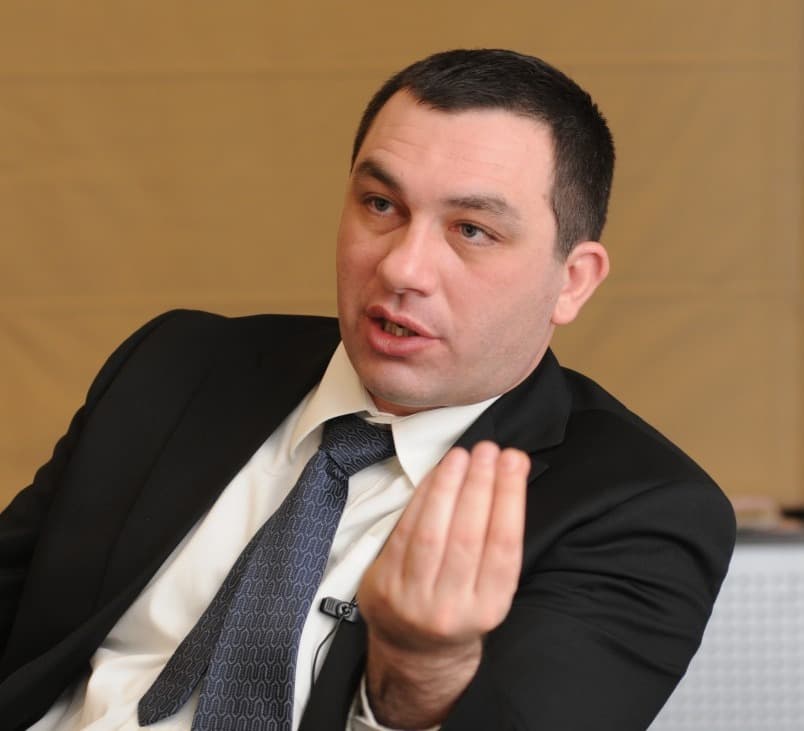 “ამ რეჟიმის წარმომადგენლების შოკისმომგვრელი პოლიტიკური სიშიშვლე დაინახა ყველამ”