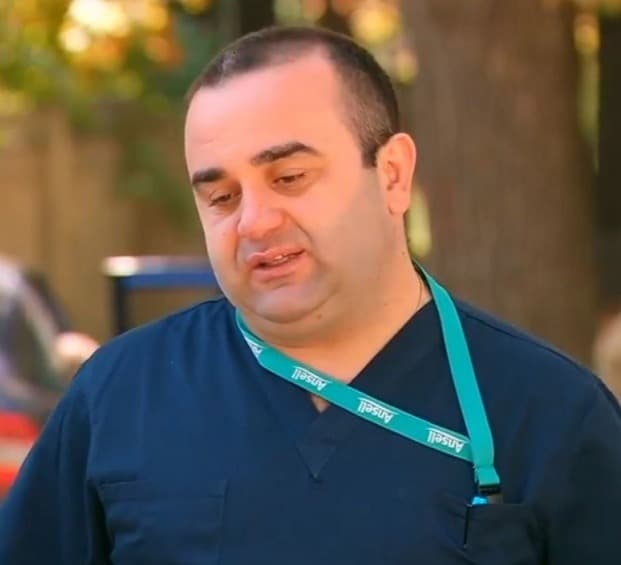 “ორი შვილი ელოდება სახლში, სადღაც კუთხეში დგანან და ლოცულობენ, დედა უნდა გადარჩეს, ღმერთო ეს შეგვაძლებინე”