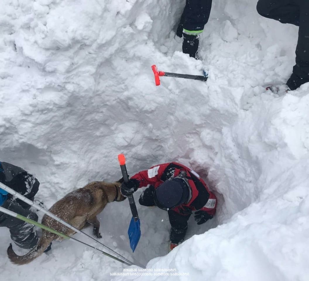 Frontnews image description