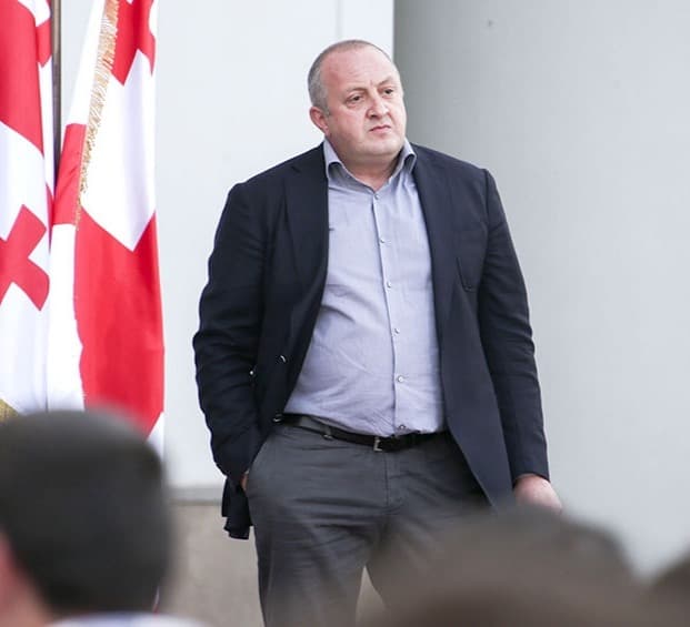 Frontnews image description