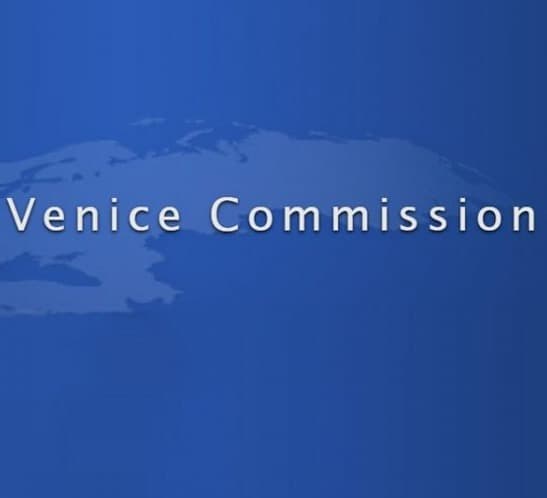 “საარჩევნო კოდექსის, პოლიტიკური გაერთიანებების შესახებ კანონისა და პარლამენტის რეგლამენტის რეფორმა უნდა გადაიხედოს”