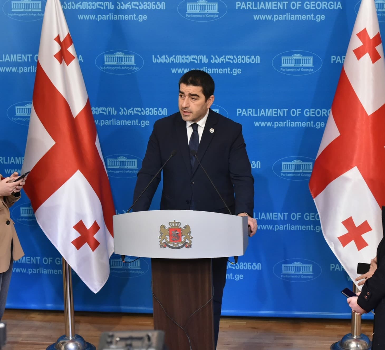 Frontnews image description