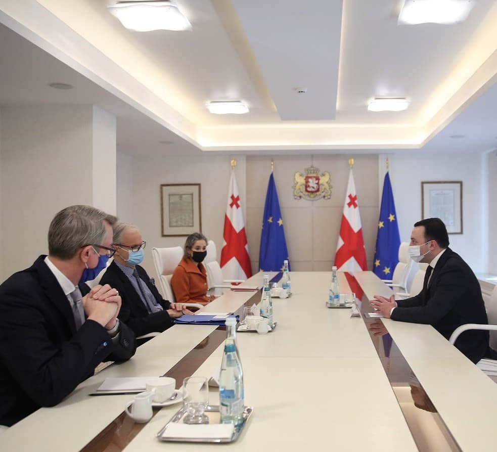 ღარიბაშვილმა დანიელსონთან შეხვედრისას აღნიშნა, რომ ხელისუფლება კვლავაც მზად არის შეთანხმების მოკლე ვადაში მიღწევისთვის