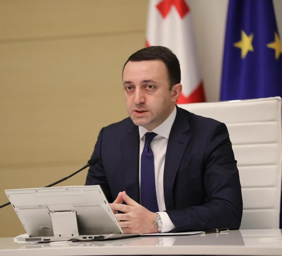 “შეურაცხმყოფელია, როცა ვიღაც, ვინც არ უნდა იყოს არ მაინტერესებს, მოგვიწოდებდეს, ეს კრიმინალი იქნას ჩართული მოლაპარაკებაში”