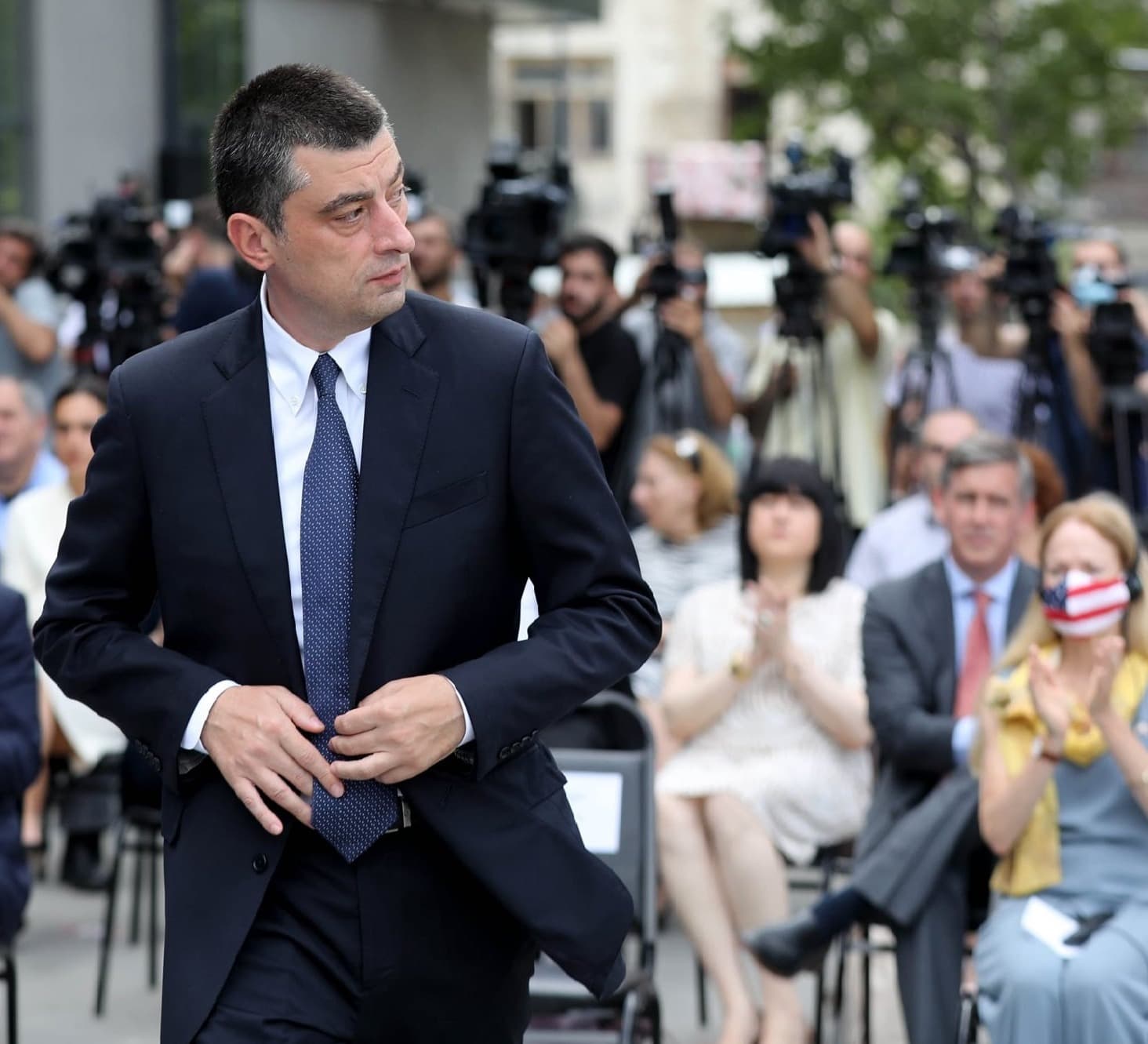 Frontnews image description