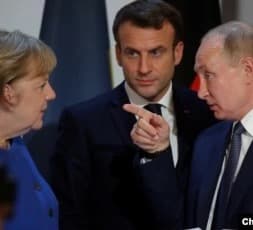 Merkel and Macron ask Putin to protect Navalny