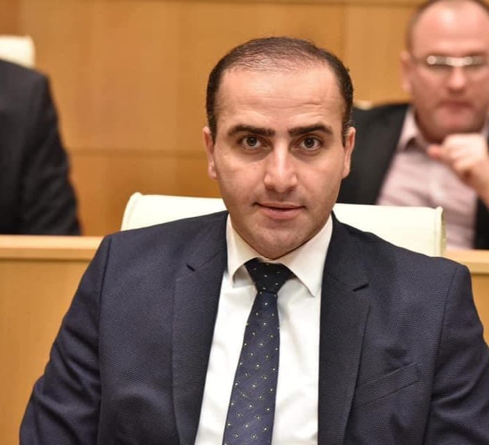 Frontnews image description