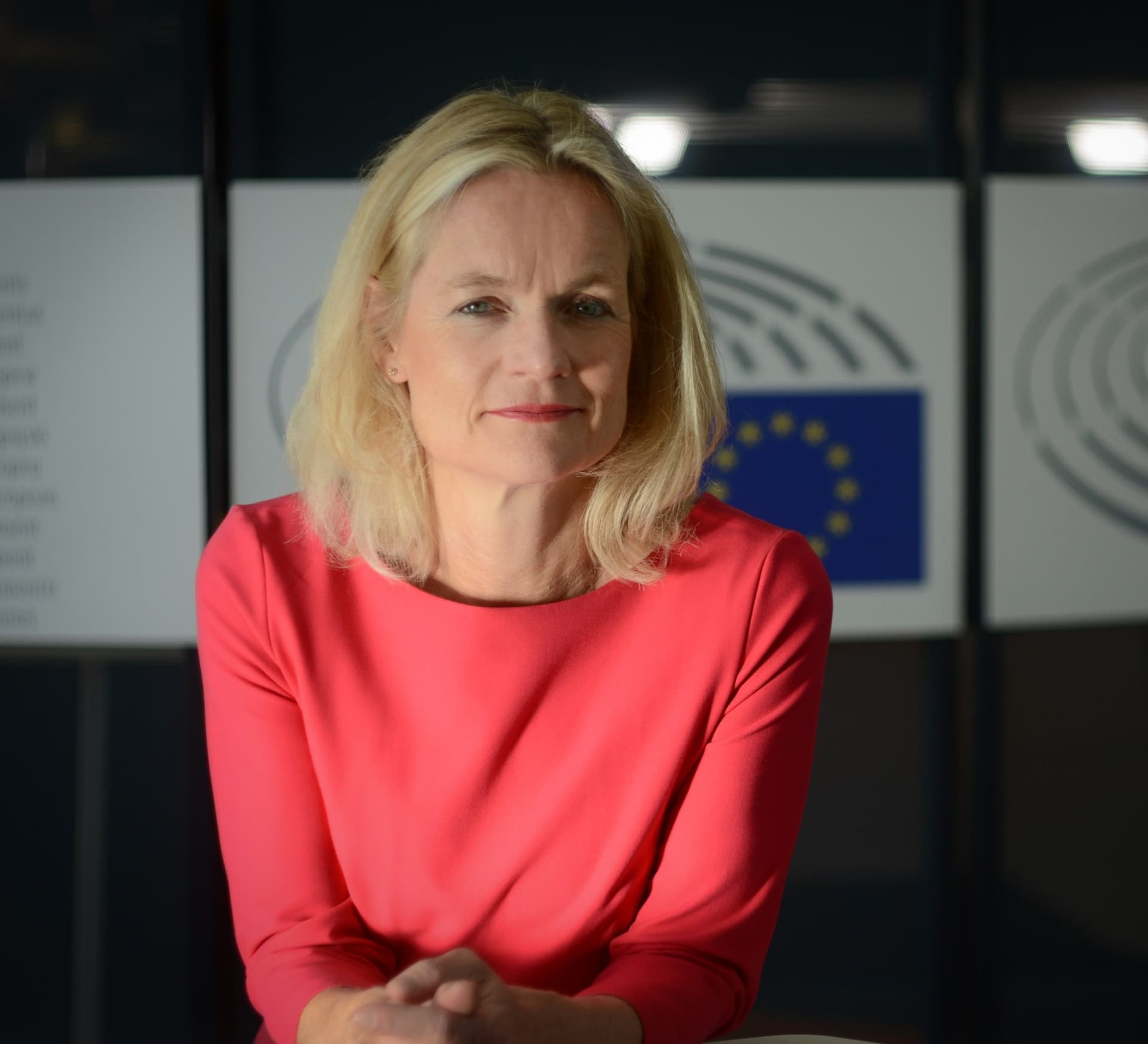 Frontnews image description