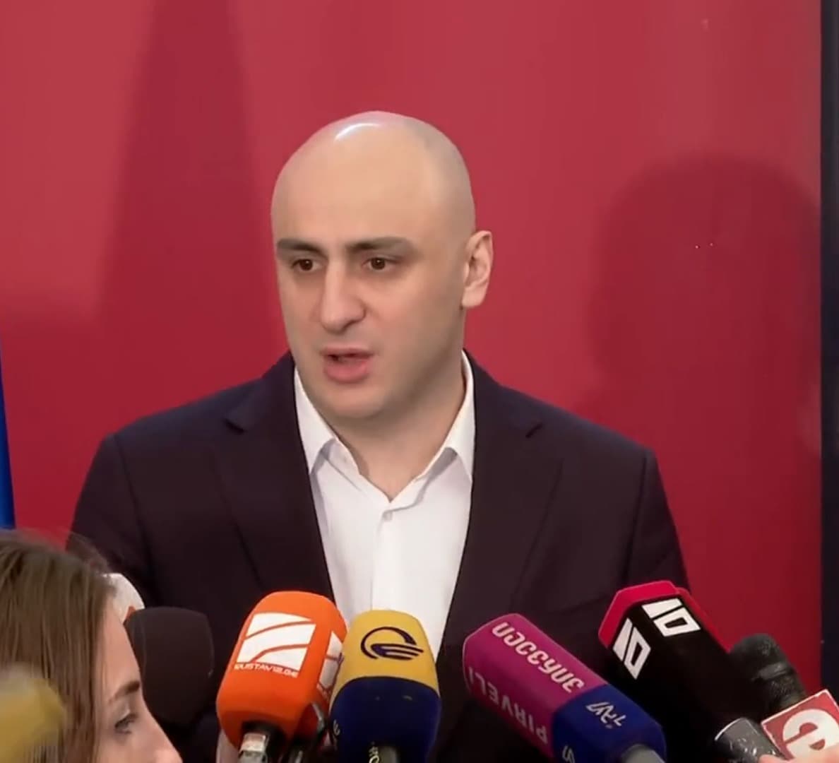 Frontnews image description