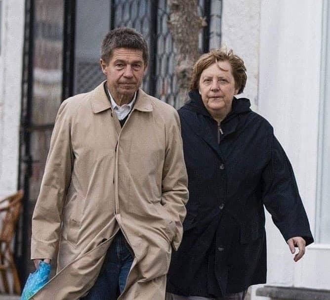 Karina Freudenthal wrote farewell to Angela Merkel