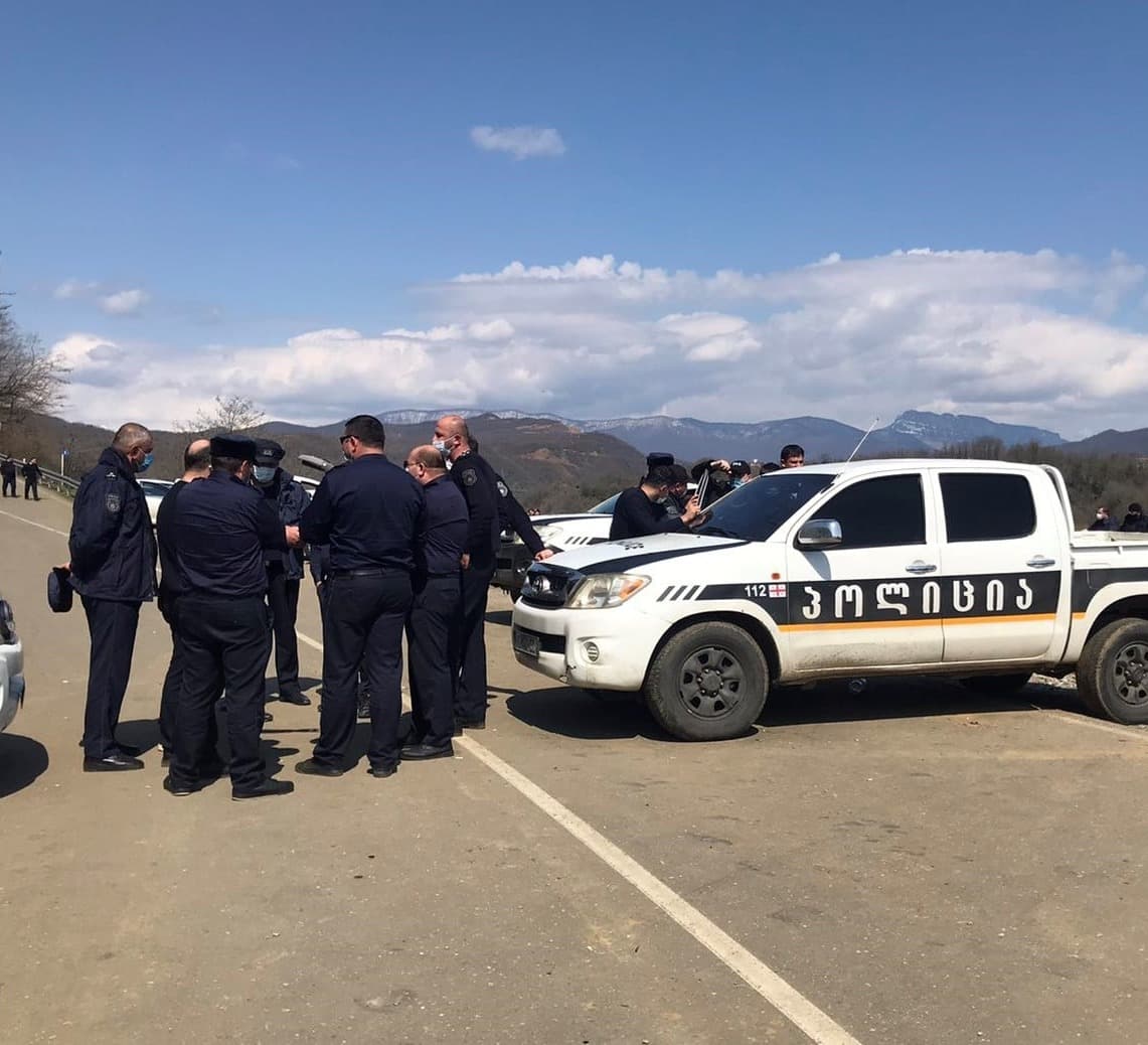 Frontnews image description