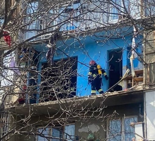 Frontnews image description