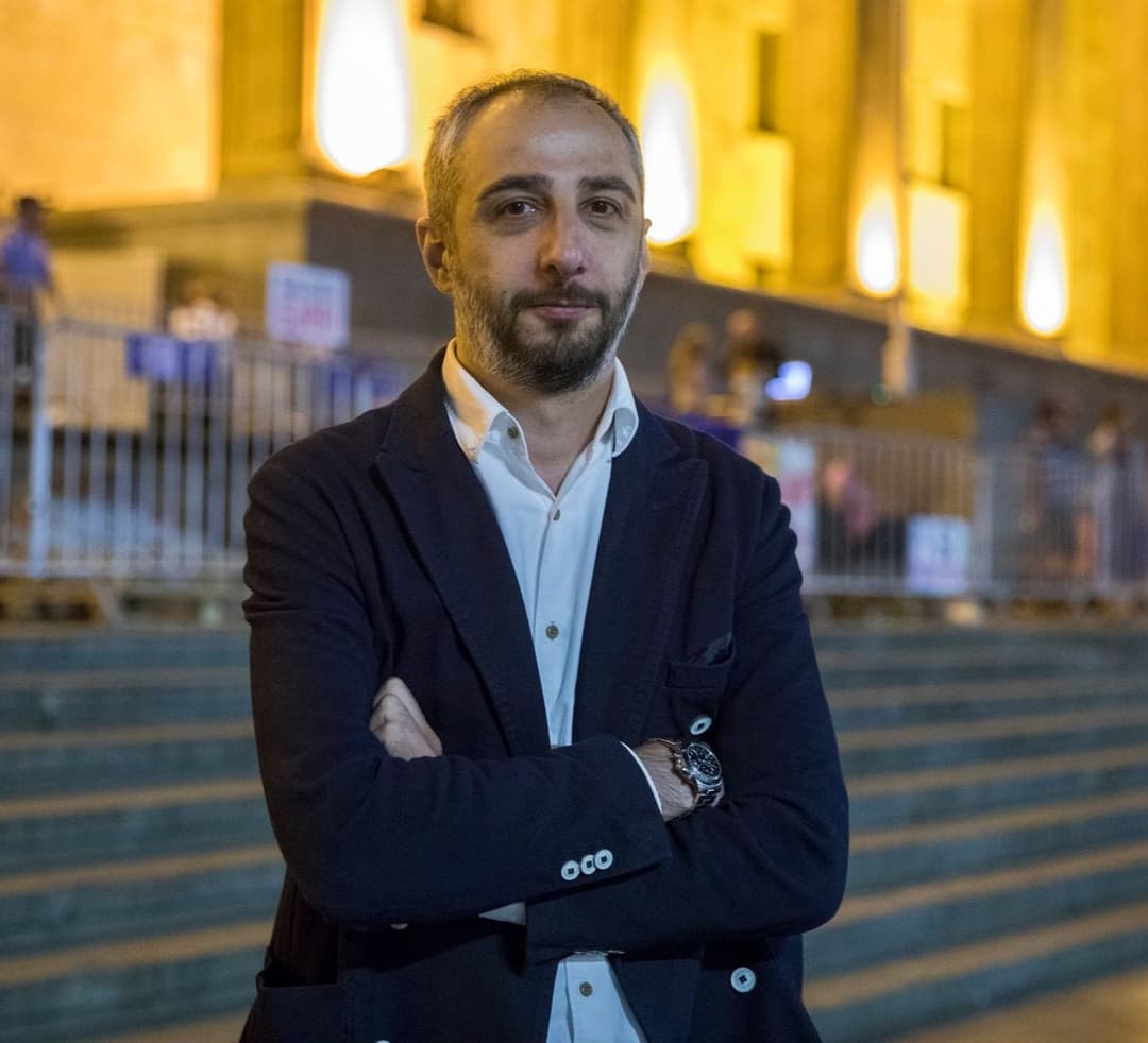 “ასეთია კანონის უზენაესობა კლანურად, არ უშველის ამათ ტალღები, ცუნამი სჭირდებათ”