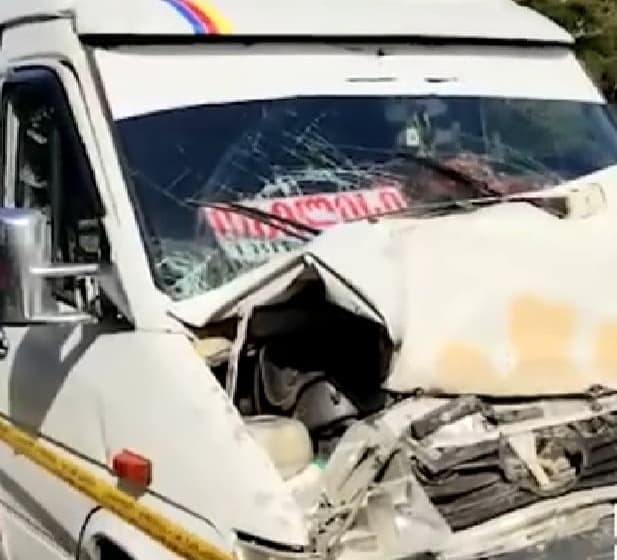 ქუთაისში ავტოსაგზაო შემთხვევის შედეგად 4 ავტომობილი დაზიანდა