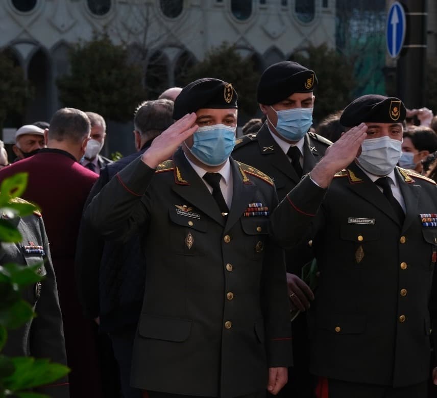 თავდაცვის ძალების წარმომადგენლებმა  9 აპრილს დაღუპულთა ხსოვნას პატივი მიაგეს