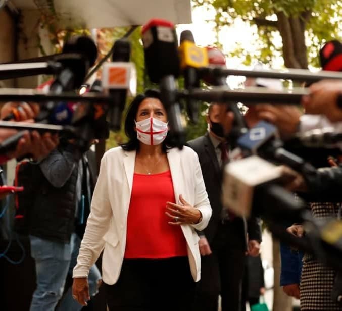 Frontnews image description