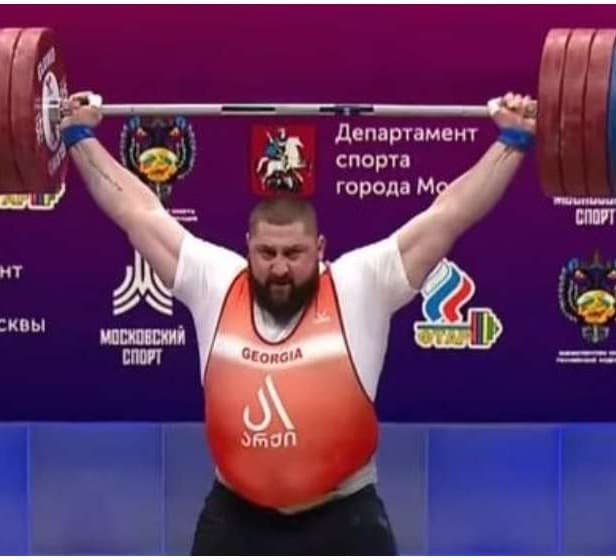 ლაშა ტალახაძემ ახალი მსოფლიო რეკორდი დაამყარა