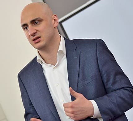 Frontnews image description