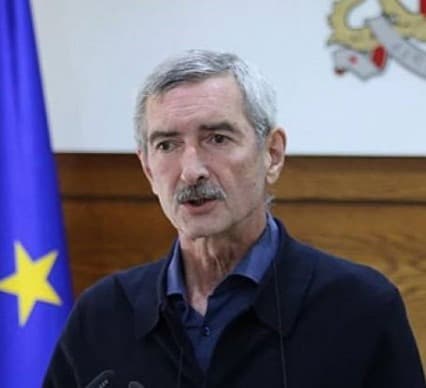 “თუ პირბადეს არ მოვიხმართ, დიდ სუფრებს არ გადავეჩვიეთ, სახელმწიფო იძულებული გახდება დამატებითი შემზღუდავი ზომები მიიღოს”