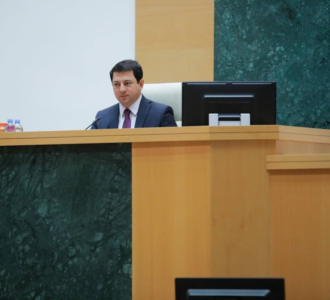 “ასე ხდება, როდესაც ოპოზიცია კარგავს თავის ადგილს, ამ ადგილს იკავებს სხვა, ვნახოთ, იქნება თუ არა ეს გიორგი გახარია”