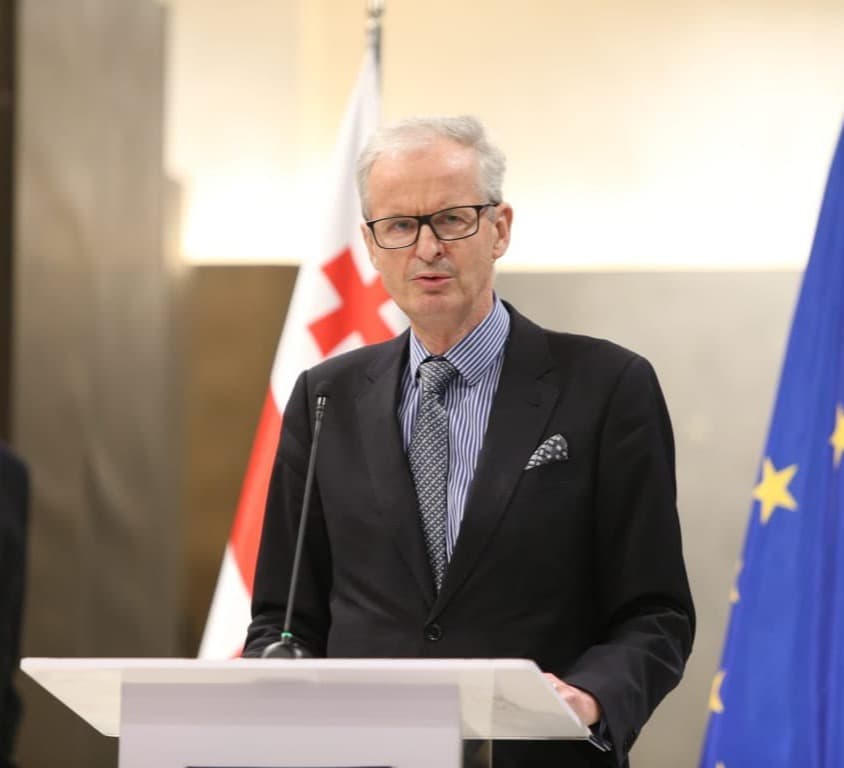 რა წერია დოკუმენტში, რომელზეც “ქართულმა ოცნებამ” ხელი მოაწერა