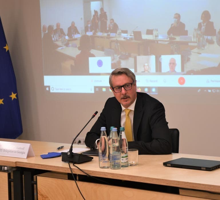 Frontnews image description