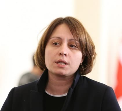 “სადეპუტატო მანდატი ეკუთვნის პარტიას და არა მე”