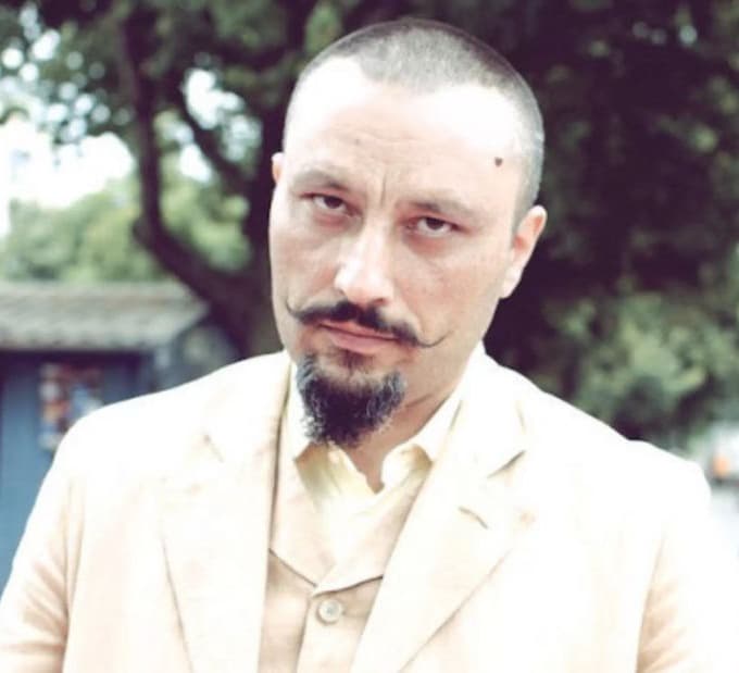 Frontnews image description